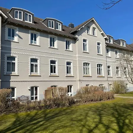 Residenz Am Rosengarten 34 *